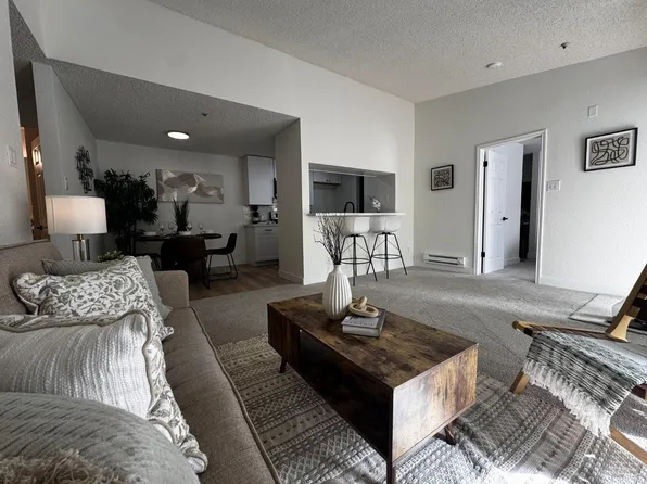 1201 Glen Cove Pkwy APT 114, Vallejo, CA 94591