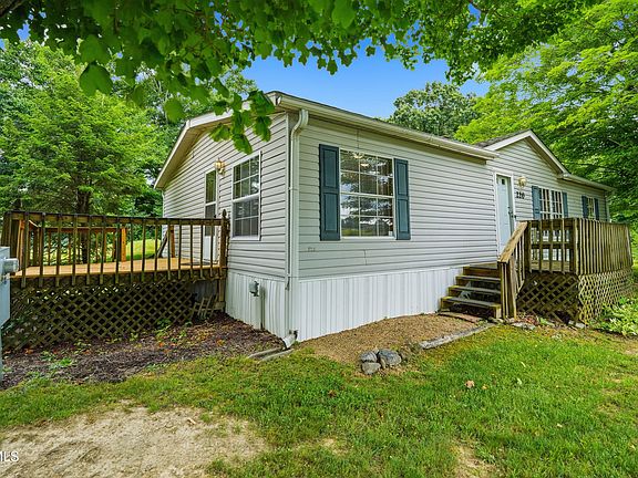 4th image of 220 Harmony Rd