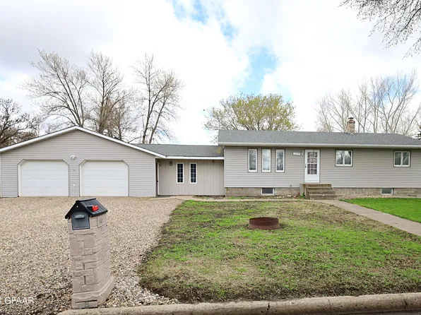 104 6th Ave, Saint Thomas, ND 58276