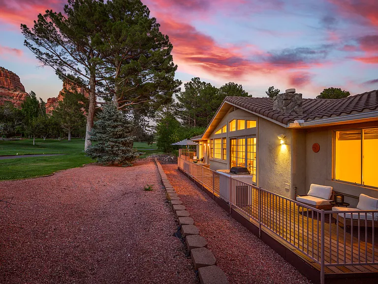 230 Red Rock Cove Dr — Photo 38