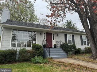 2219 Dominion Dr, Charlottesville, VA 22901