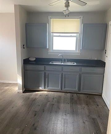 4th image of 2230 Hollywood Ave