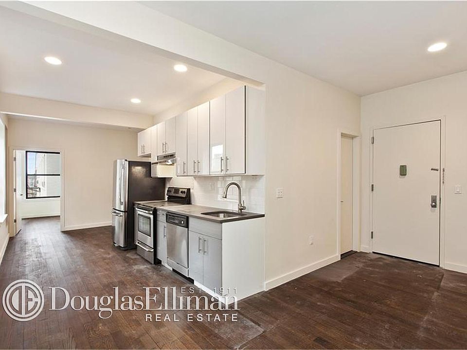 1st image of 3671 Broadway APT 58