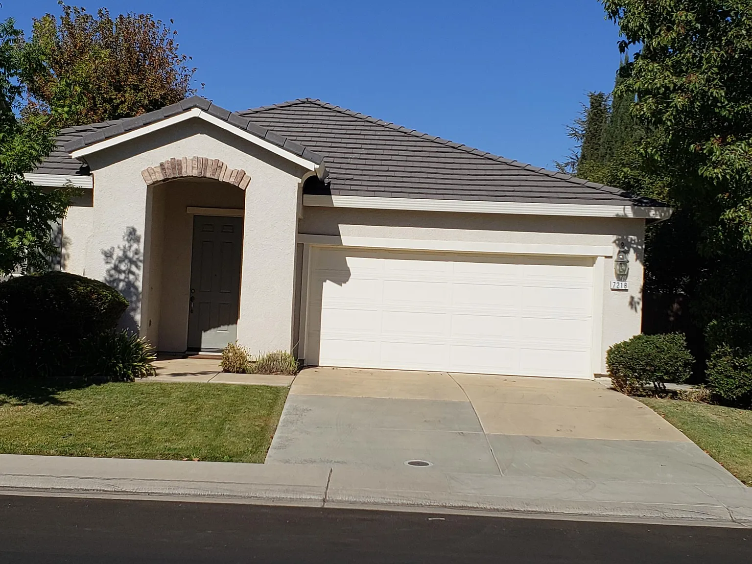 7218 Boa Nova Dr photo 1