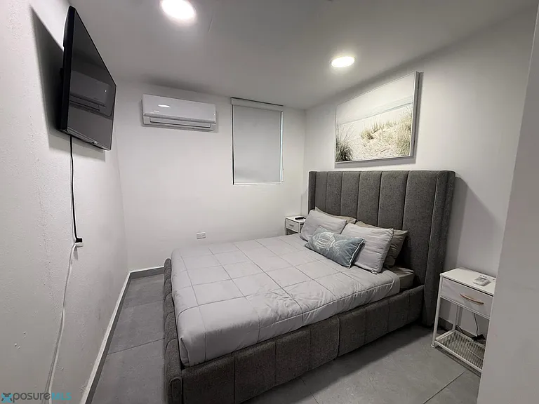 149 Calle Delbrey #1B — Photo 12