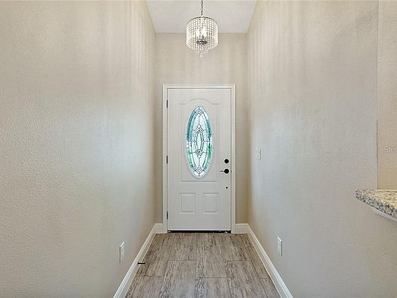 2nd image of 40040 Palm St