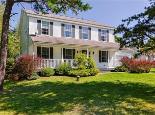1648 Clover Rd, Long Pond, PA 18334
