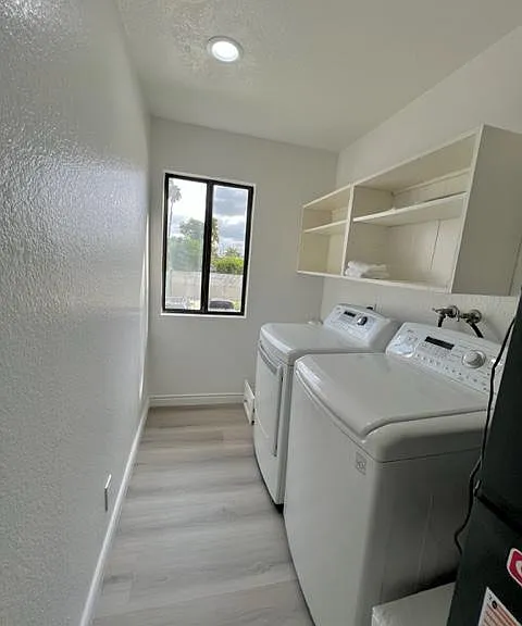 7893 Cerritos Ave — Photo 64