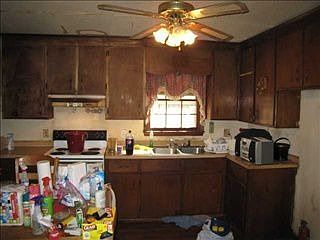 4th image of 110 Palmer Ct