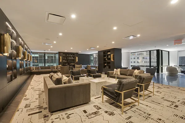 Rented by Bond New York | media 65