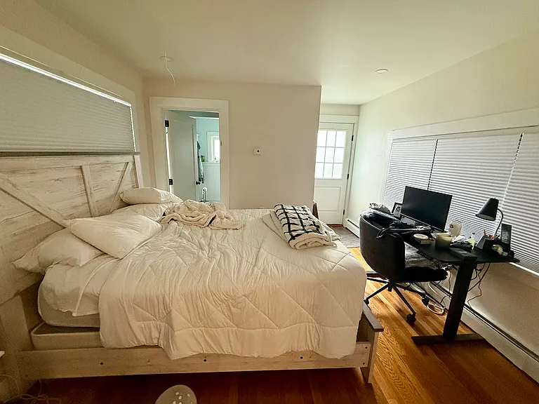 31 Slocum St — Photo 9
