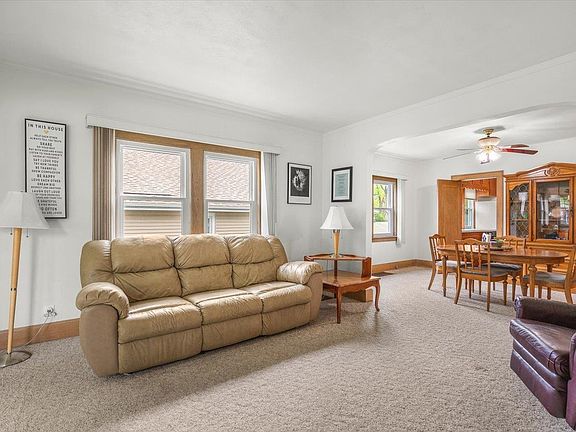 5th image of 634 Rome Ave
