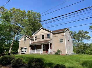 10 Sylvan Ln, Denville, NJ 07834