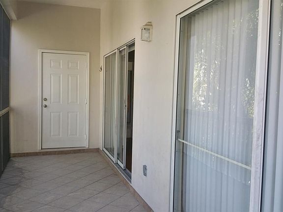 2nd image of 4207 S Dale Mabry Hwy APT 10203-1