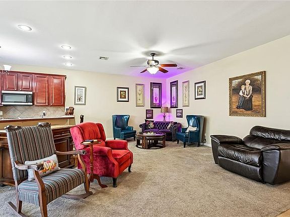 3rd image of 221 Libra Ave #B