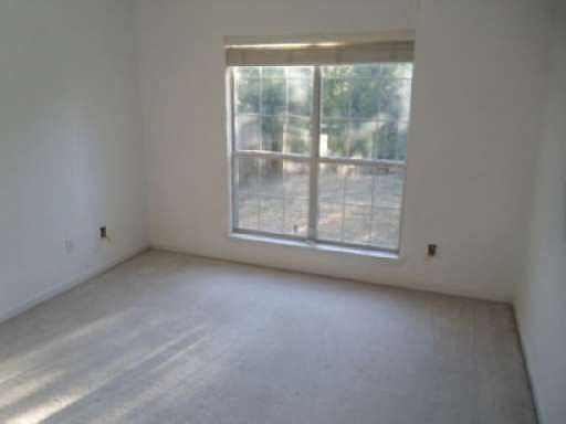 5th image of 1724 Crestfield Ln