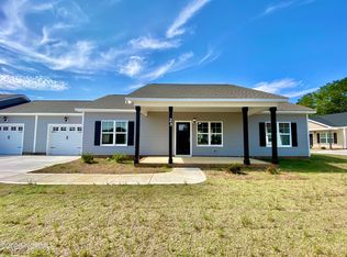 23 Kevior Ave, Four Oaks, NC 27524