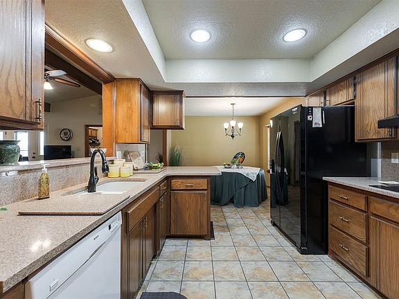 5th image of 3110 SW 129th St