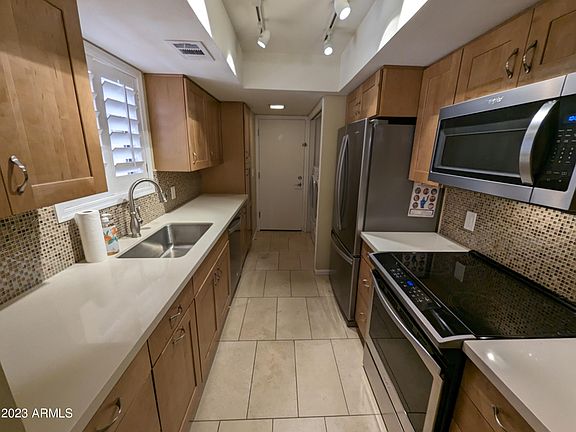 5th image of 6508 N 13TH Drive
