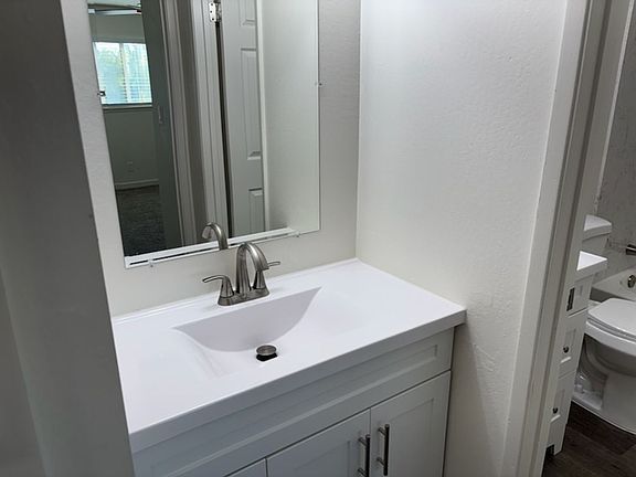 5th image of 3100 Jersey Way APT 10