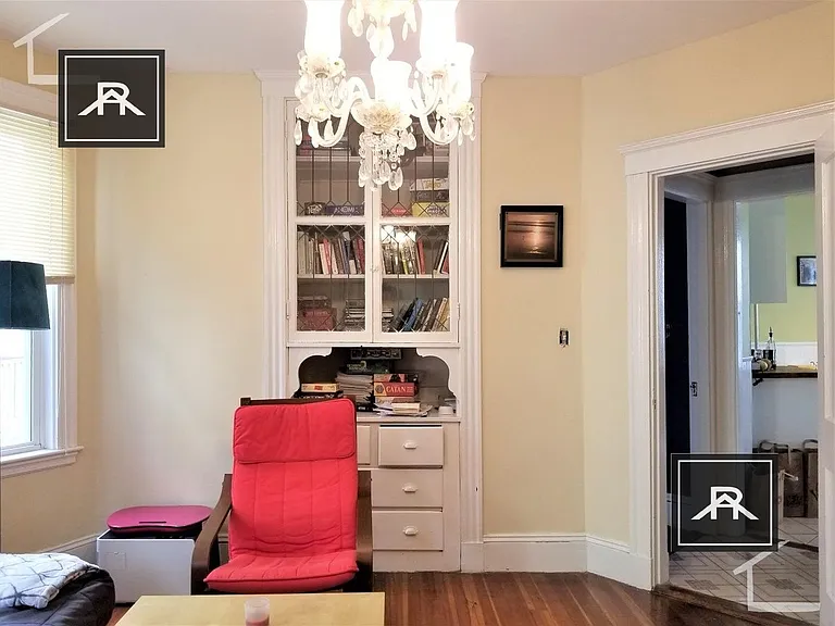 117 Browne St #1 — Photo 9