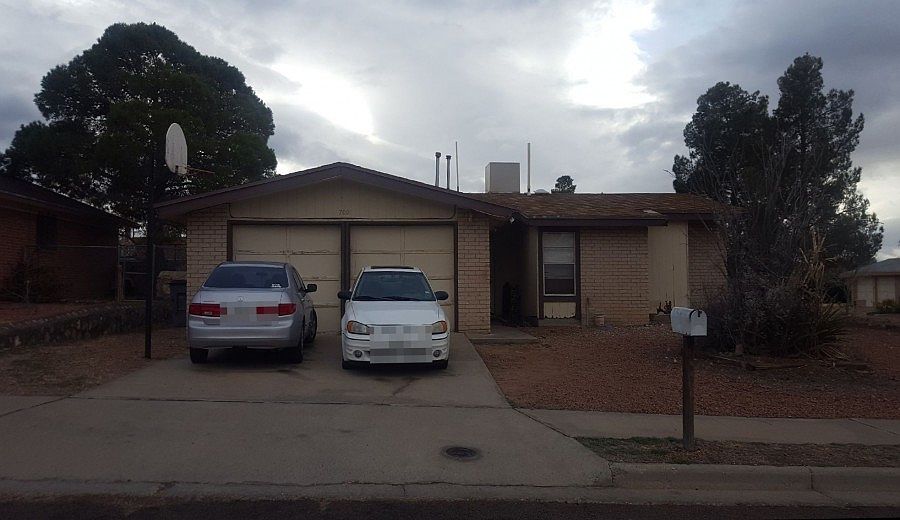 1st image of 700 Porras Dr