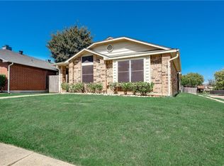 1555 Charleston Cv, Mesquite, TX 75149