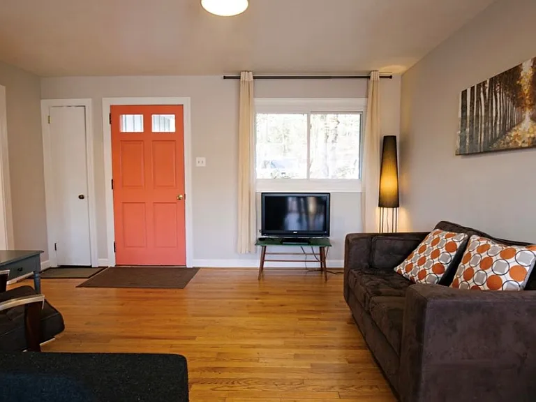 150 Mississippi Rd — Photo 2