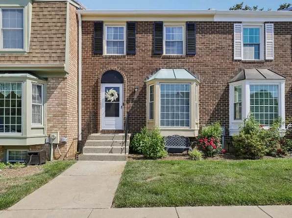 462 Colonial Ridge Ln, Arnold, MD 21012