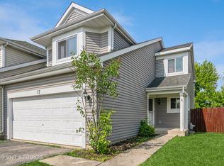 17 Weston Ct, South Elgin, IL 60177