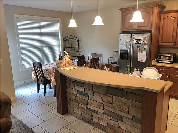 5th image of 4133 Julaura Ln