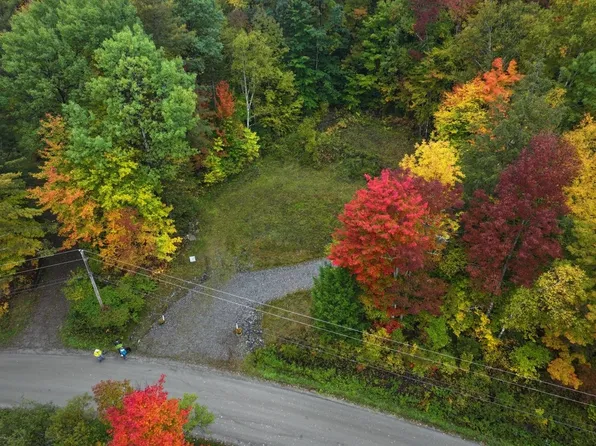 626 Beach Road, Elmore, VT 05657