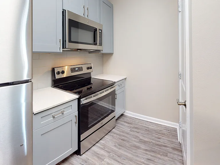 The Quarters at Towson Town Center — Photo 182