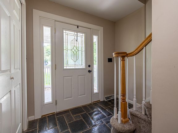 2nd image of 329 E Heritage Dr