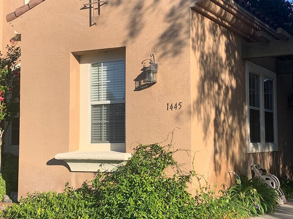 1st image of 1445 S Creekside Dr