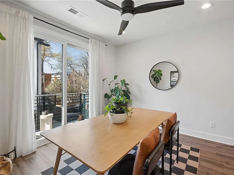 1350 May Ave SE #9 — Photo 17