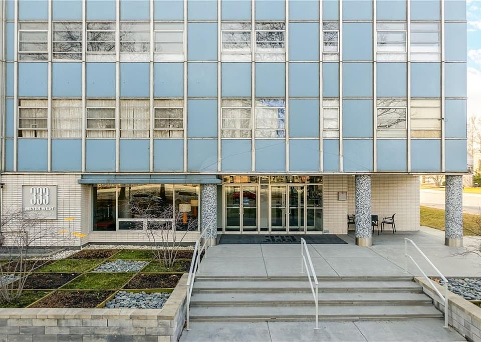 1st image of 333 W Meyer Blvd APT 808