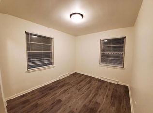 115 Oakridge Rd, Michigan City, IN 46360