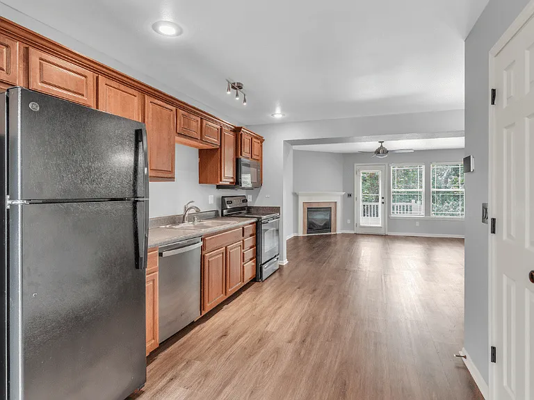 TH4 Kitchen