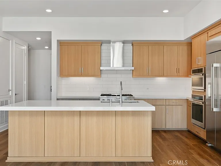 1407 Rivington — Photo 5