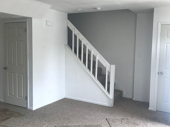 4th image of 5046 Laydon Ct