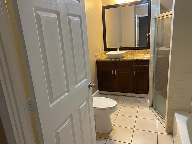 5824 Westfall Rd — Photo 8