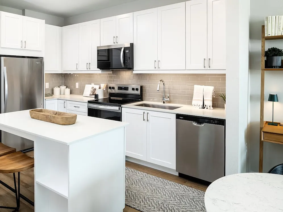 Avalon Tech Ridge — Photo 1