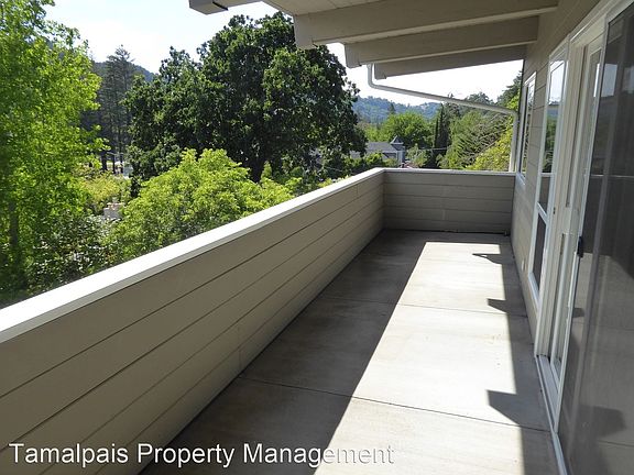3rd image of 936 Sir Francis Drake Blvd #302