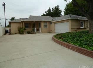 19936 Hatton St, Winnetka, CA 91306