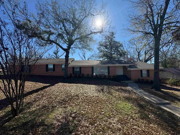 1823 Overbrook Dr, Tyler, TX 75703