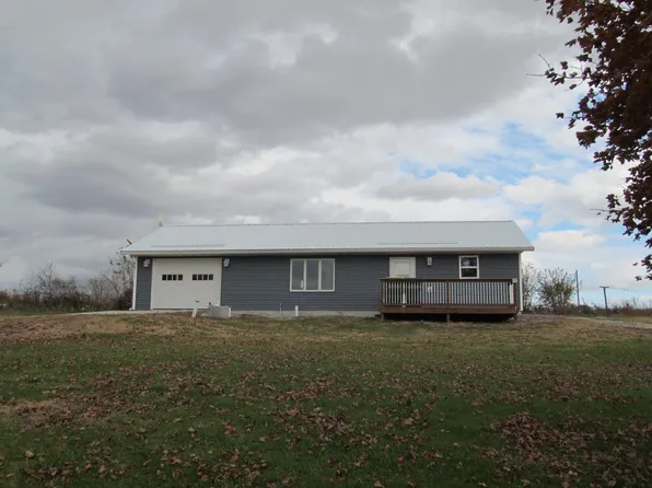 13004 Blue School Rd, Fennimore, WI 53809