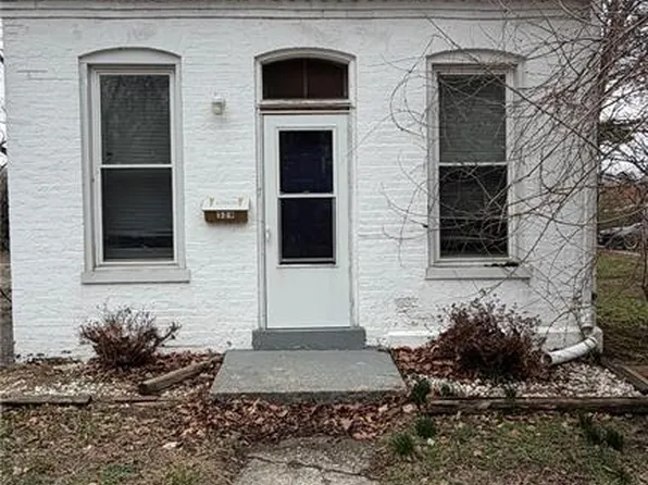 329 N 9th St, Belleville, IL 62220