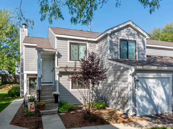 125 Manchester Ct Unit 125, Schaumburg, IL 60193