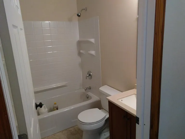 3126 Seneca St — Photo 4